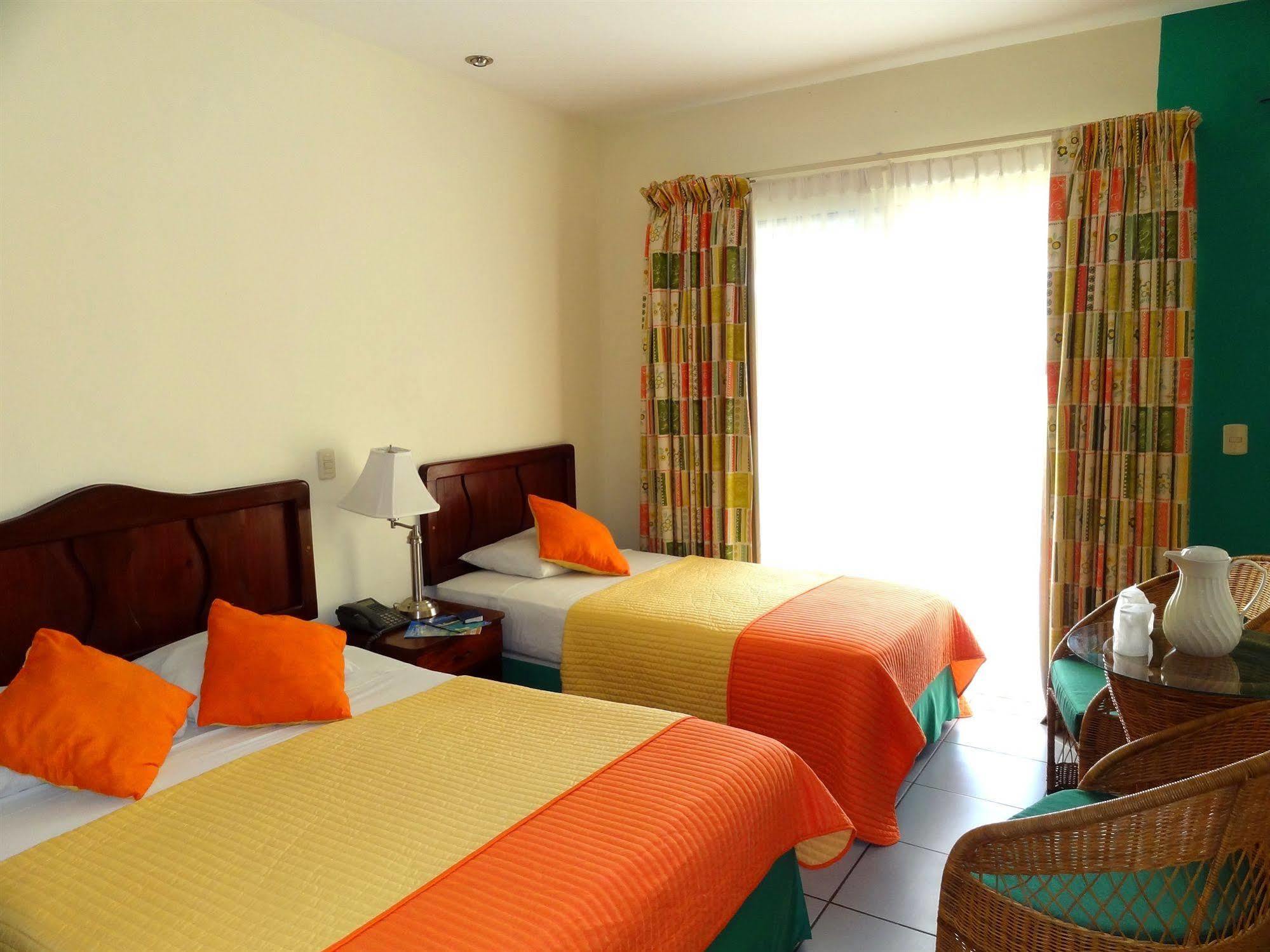 Hotel Costa Azul County Beach Puerto Cortés Esterno foto
