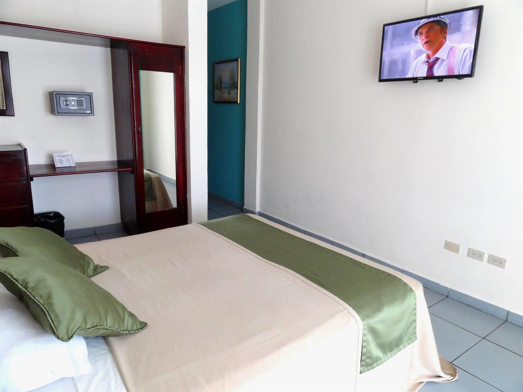 Hotel Costa Azul County Beach Puerto Cortés Esterno foto